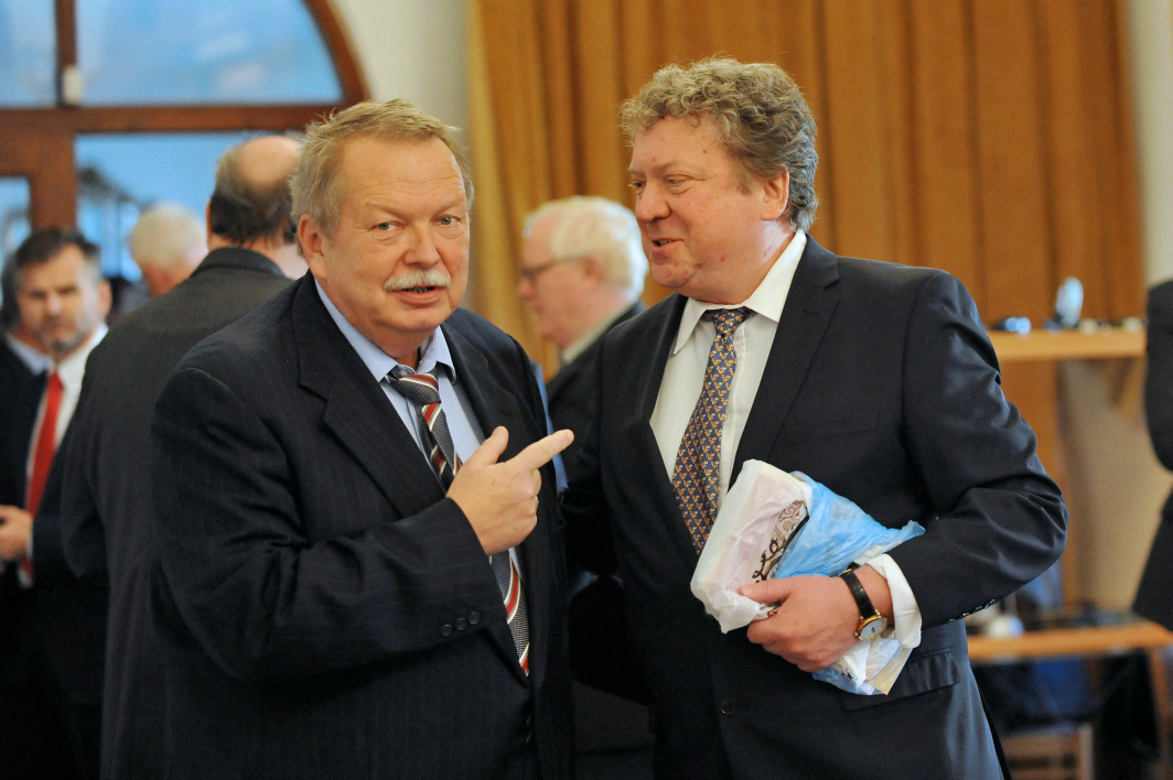 Svetom uzn�van� bojovn�k za slovensk�ho Franza Liszta b�date�, spisovate�, publicista a skladate� M. Demko, ktor� dlh� roky �il v emigr�cii vo �vaj�iarsku.