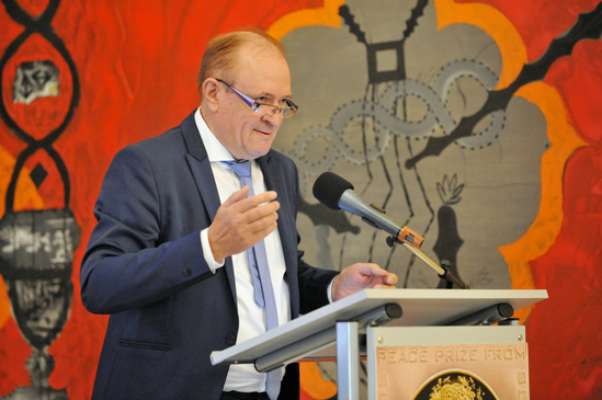 Predseda v�boru zdru�enia J. Gabriel so z�verom Slovensko s Eur�pou je bud�cnos�